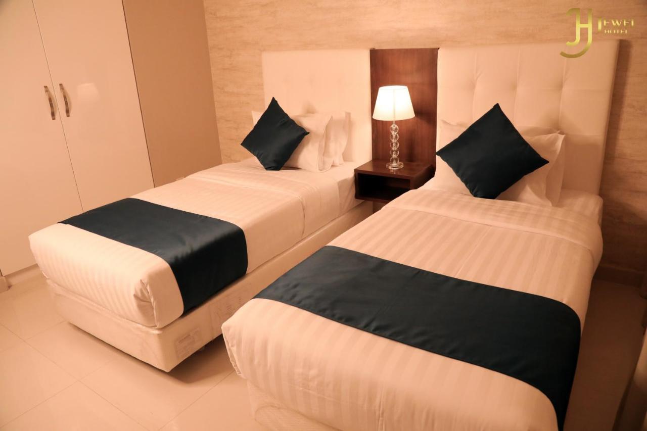 Sunday Luxury Downtown Adliya Formerly Jewel Hotel Manama Exterior photo