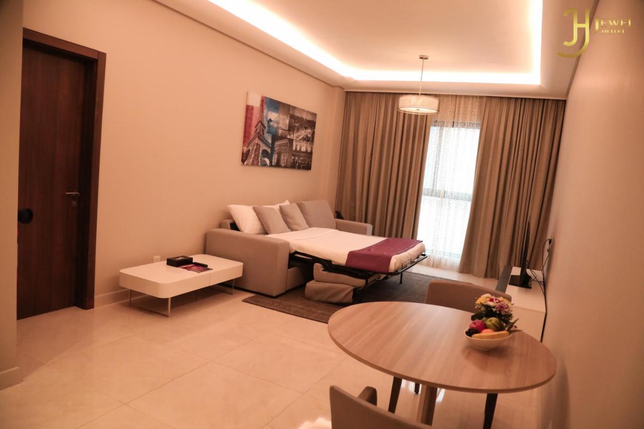 Sunday Luxury Downtown Adliya Formerly Jewel Hotel Manama Exterior photo